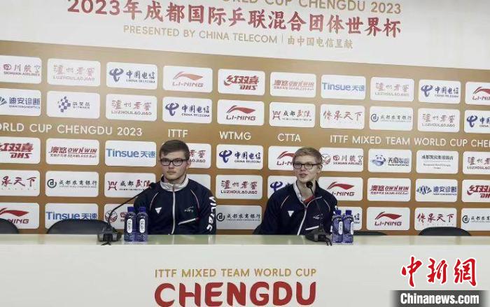 成都混合团体世界杯首日法国队力克强敌 勒布伦