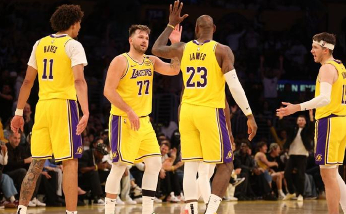 湖人客场挑战活塞 东契奇杜伦巅峰对决康宁汉姆