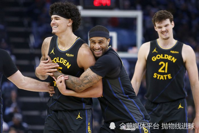 勇士队启用桑托斯替代穆迪 下赛季阵容升级