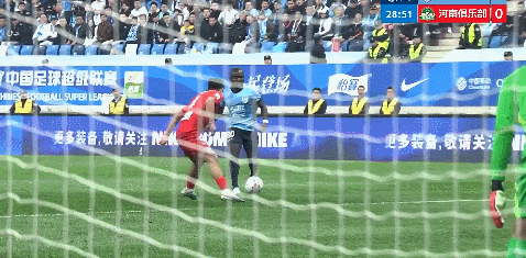 大连英博主场逆转河南队 获得联赛四连胜