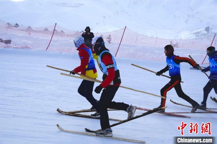 首届环阿尔泰山冬运会闭幕 冰雪旅游引雪友点赞